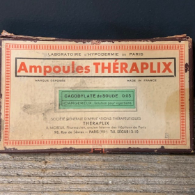 Bulb for hypodermic injection - Sodium Cacodylate (circa 1920) - THERAPLIX