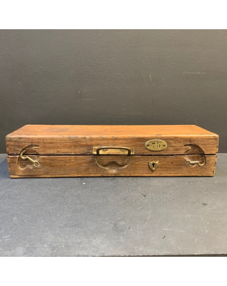 Surgery case - Military medicine - 19th century Amputation case in wood and brass