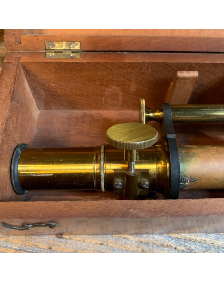 Antique brass rack and pinion microscope in mahogany case