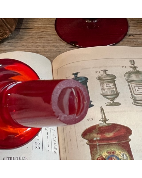 19th century pharmacy display jar - Blown red glass