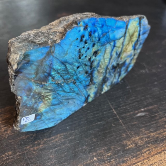 Pierre de Labradorite de Madagascar FP64