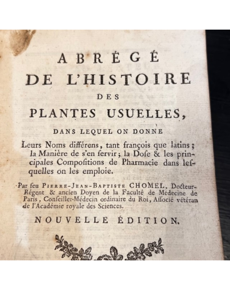 Summary of the history of common plants - By Chomel - 1782