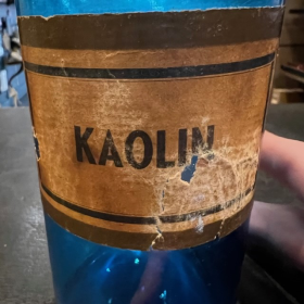 Kaolin - Flacon bleu de pharmacie - Fin XIXème siècle en verre soufflé