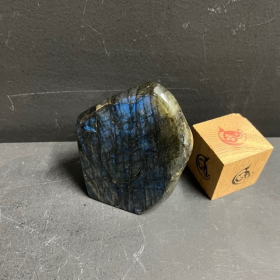 Pierre de Labradorite de Madagascar ML123