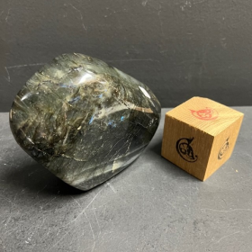 Pierre de Labradorite de Madagascar ML71