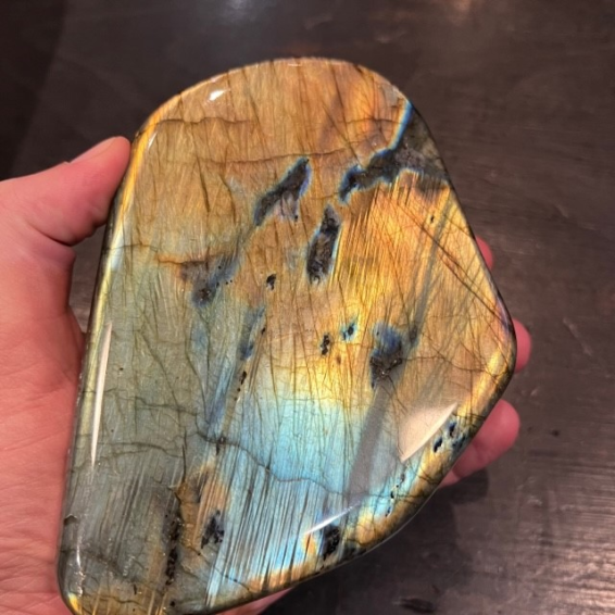 Pierre de Labradorite de Madagascar ML71