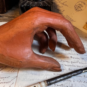 Hand sculpture by Jacqueline MARS - 1956 (Signed by the artist's hand)