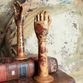 Articulated wooden tattoo arm - Suikoden - Japanese colour tattoo