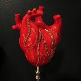 Anatomical heart in ceramic...