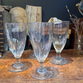 Verre à Absinthe ancien...