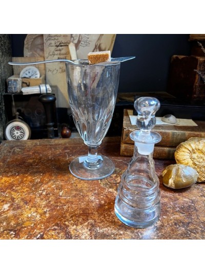 Ancienne topette à Absinthe...