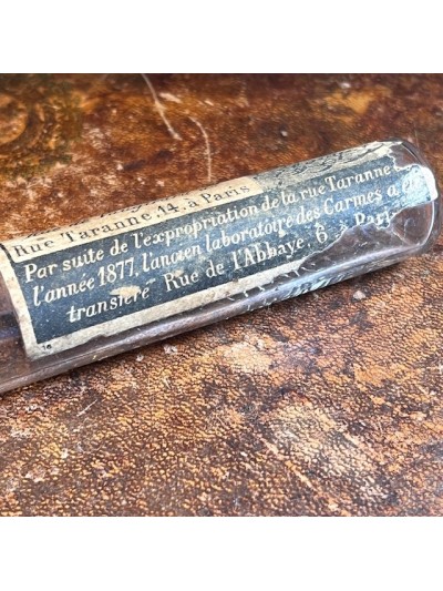 Eau des Carmes Déchaussées Boyer - Antique pharmacy bottle -Apothecary
