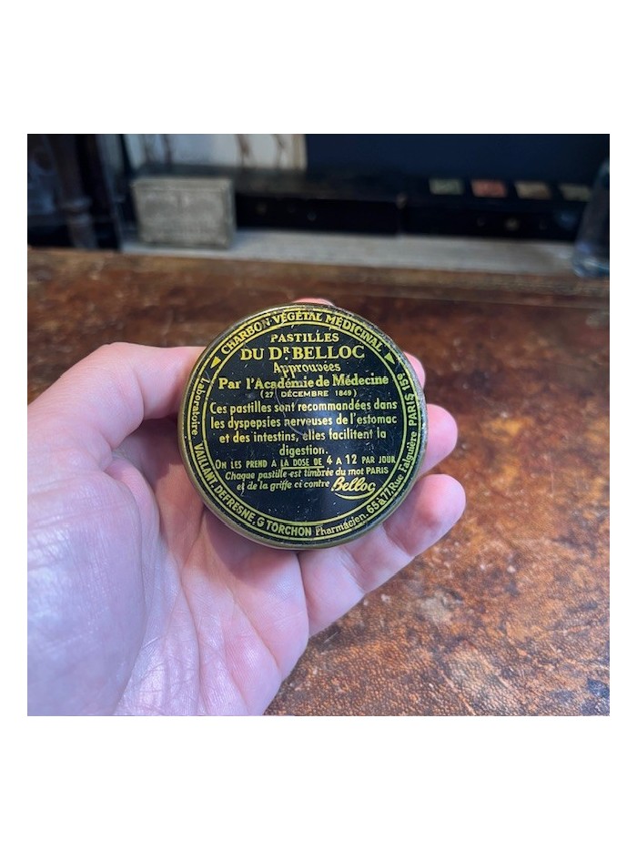 Pastilles du Dr BELLOC - Ancienne boîte de médicaments en tôle Pastilles du Dr BELLOC - Ancienne boîte de médicaments en tôle