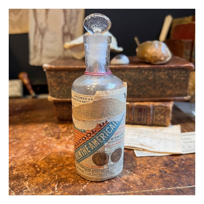 Alcool de menthe Américaine - Flacon ancien de pharmacie
