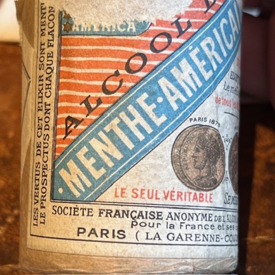 Alcool de menthe Américaine - Flacon ancien de pharmacie