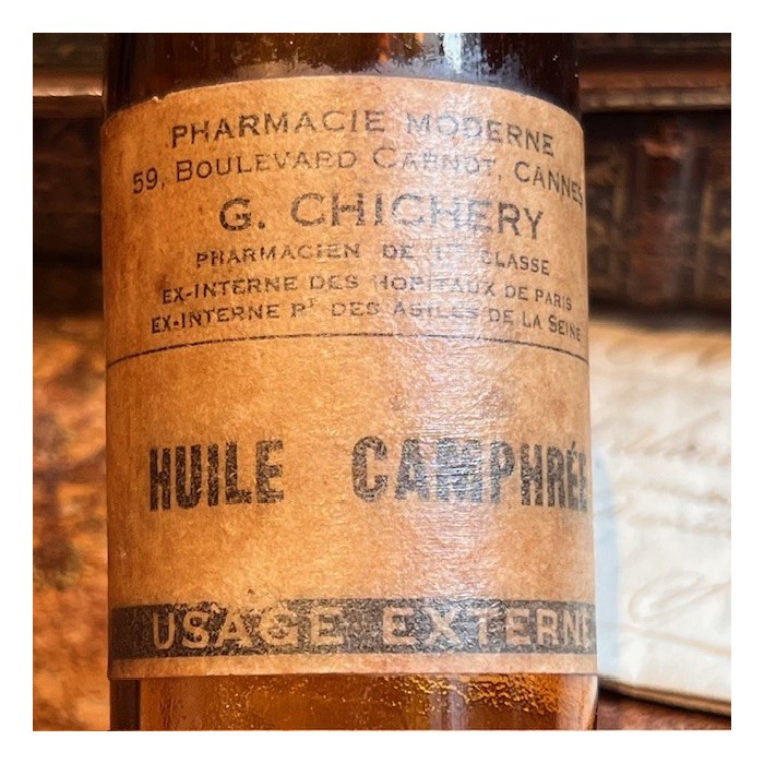 Huile camphrée - Camphor oil - Antique pharmacy bottle - Apothecary