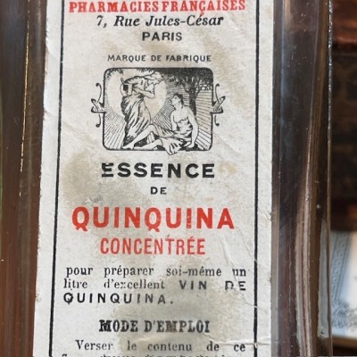 Quinquina Essence - Marseille - Antique pharmacy bottle - Apothecary