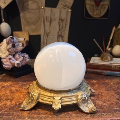 Selenite ball WITHOUT base - Art of Divination