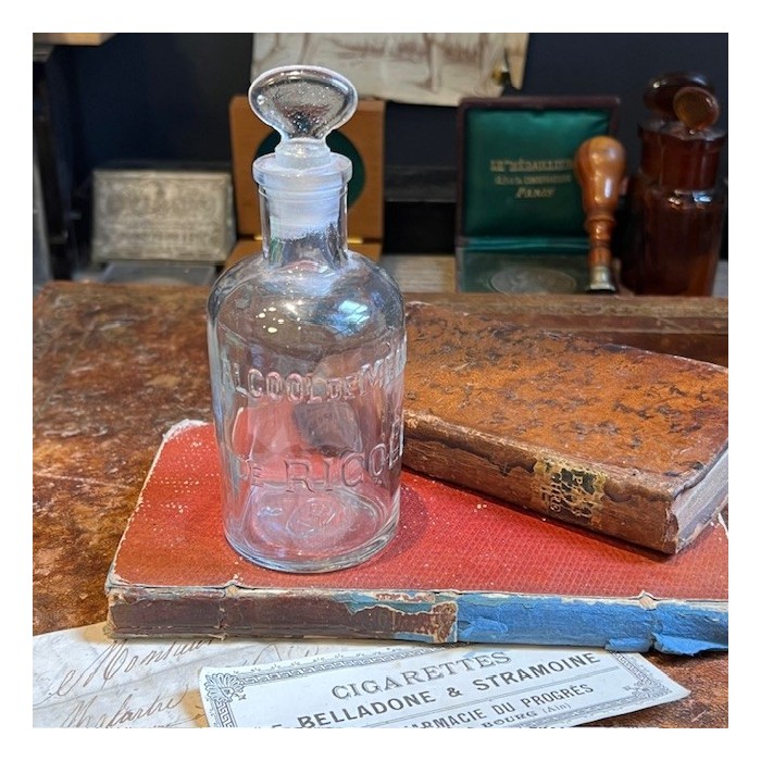 Alcool de menthe de RICQLES - Flacon ancien de pharmacie