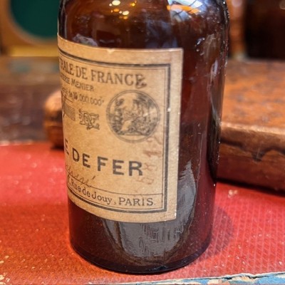 Limaille de fer - Flacon ancien de pharmacie - Apothicaire