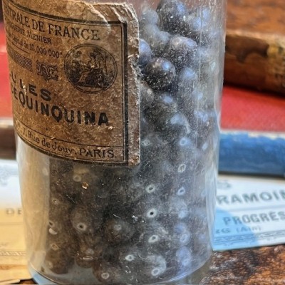 Quinine Extract Pills - Antique pharmacy bottle - Apothecary