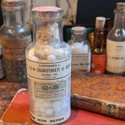 Comprimés de Chlorhydrate de Quinine - Flacon ancien de pharmacie