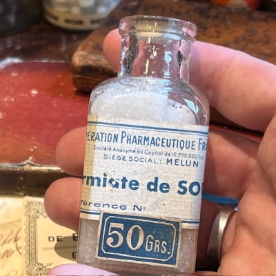 Sodium formate - Antique pharmacy bottle - Apothecary