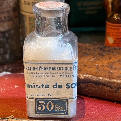 Sodium formate - Antique pharmacy bottle - Apothecary