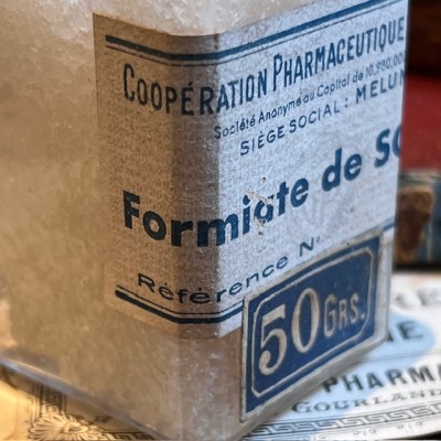 Sodium formate - Antique pharmacy bottle - Apothecary