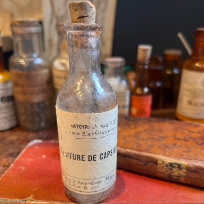 Teinture de Capsicum - Flacon ancien de pharmacie -Apothicaire