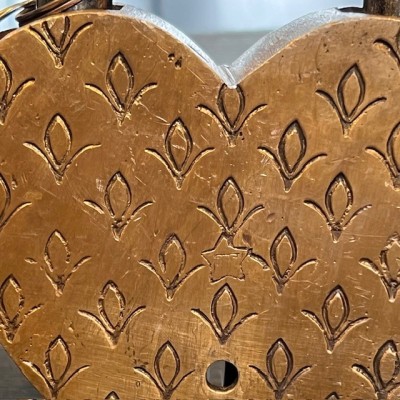 Cadenas Coeur de la Sagesse en laiton - Modèle 3 singes par Boncoeurs