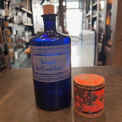 Teinture de cantharides - Flacon en verre bleu de pharmacie - POISON