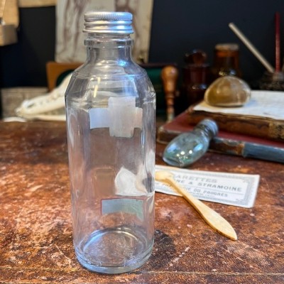 70% alcohol - Antique pharmacy bottle - Apothecary