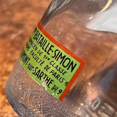 70% alcohol - Antique pharmacy bottle - Apothecary