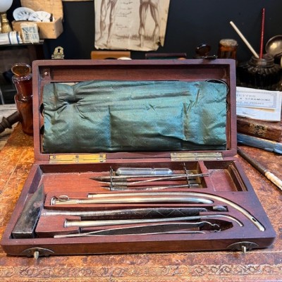 Coffret d'autopsie portatif - Maison Charrière - Mi XIXème siècle