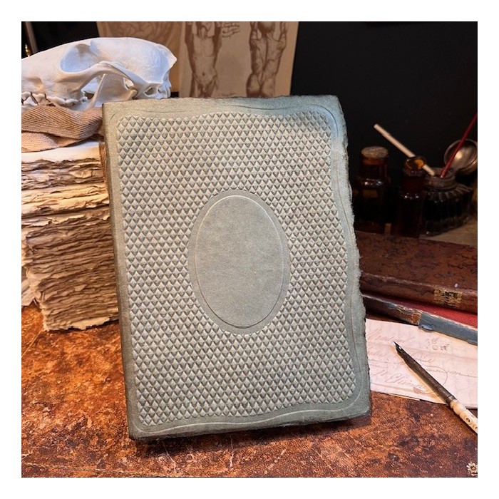 Notebook - Dark Green Medallion Notebook - Maison Merci Louis Notebook - Dark Green Medallion Notebook - Maison Merci Louis