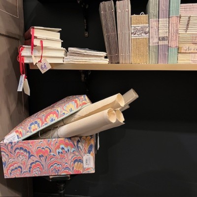 Grande feuille de papier vierge vieillie - Maison Merci Louis