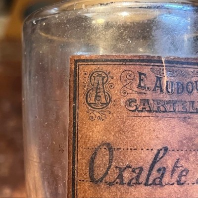 Oxalate de fer - Antique blown glass pharmacy bottle - Apothecary-1900