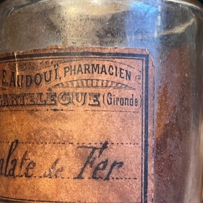 - Flacon ancien de pharmacie -Apothicaire