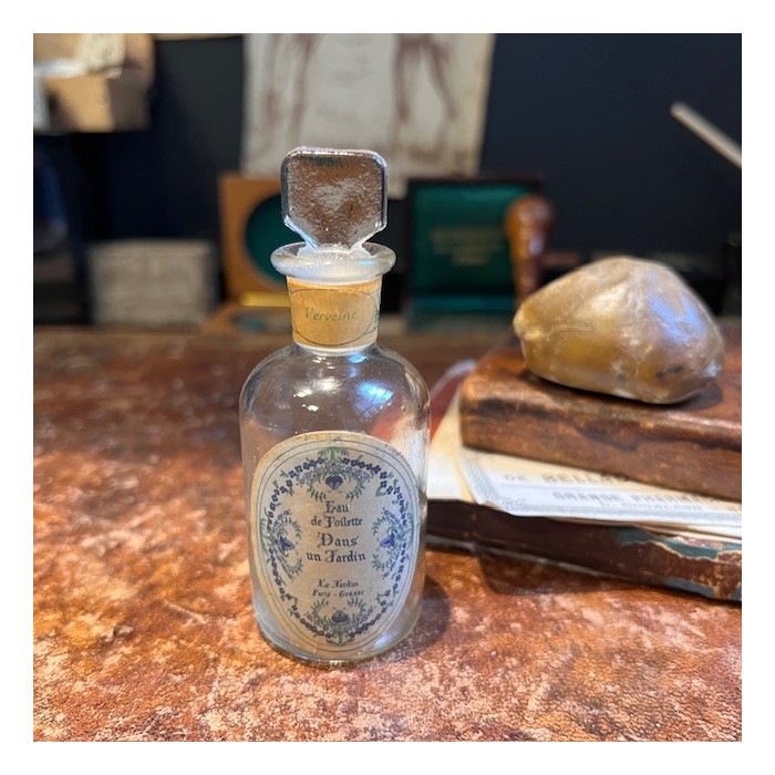 Dans un Jardin - Verveine - Flacon de parfum ancien VIDE - Parfumeur Dans un Jardin - Verveine - Flacon de parfum ancien VIDE - Parfumeur