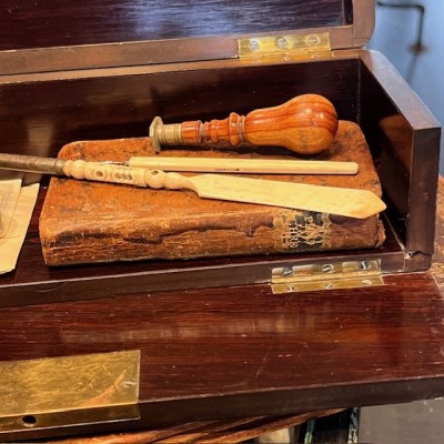 Boîte à gants d'époque Napoléon III - Laiton - Bois noirci et ébène