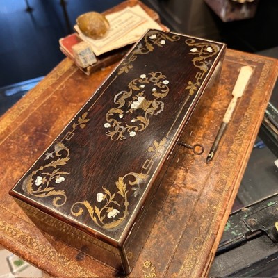 Boîte à gants d'époque Napoléon III - Palissandre et Marqueterie en os