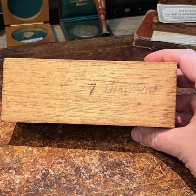 Antique drum microscope in wooden box with brass clamp - XIXth century