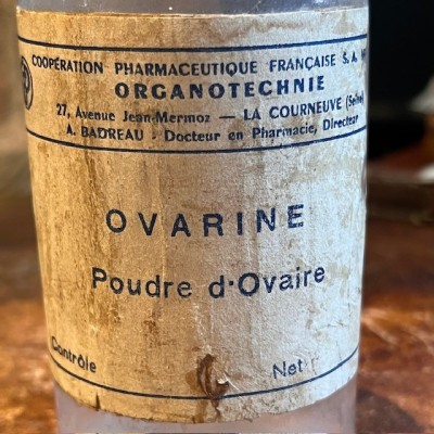 Ovarine - Poudre d'ovaire - Flacon ancien de pharmacie -Apothicaire