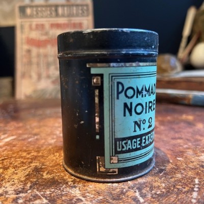 Pommade Noire N°2 - Pot ancien de pharmacie - Furoncles et abcès Pommade Noire N°2 - Pot ancien de pharmacie - Furoncles et abcès