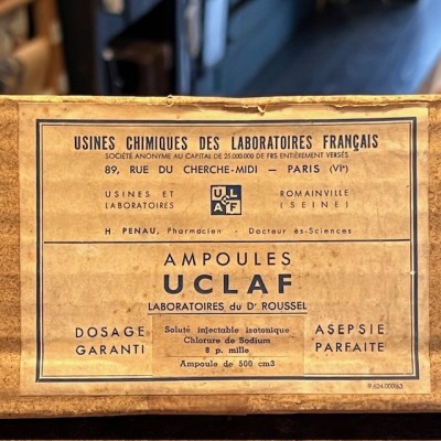 Ancienne ampoule de perfusion dans son carton - Chlorure de Sodium