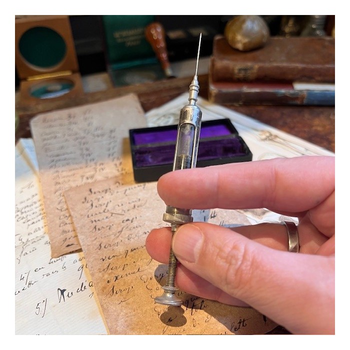 Antique hypodermic syringe of PRAVAZ - End of the 19th