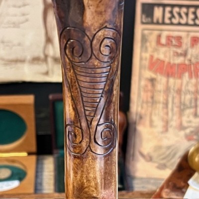 Papuan dagger in engraved cassowary bone - Papuan handicraft