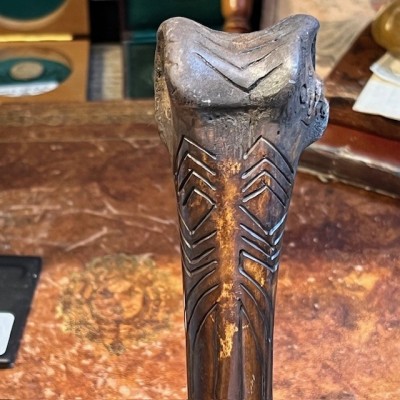 Papuan dagger in engraved cassowary bone - Papuan handicraft