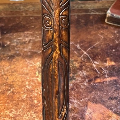 Papuan dagger in engraved cassowary bone - Papuan handicraft